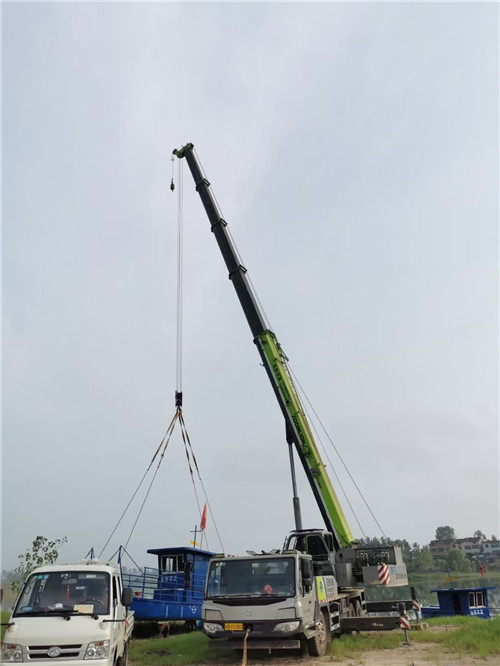 西市区桥梁建设吊装案例